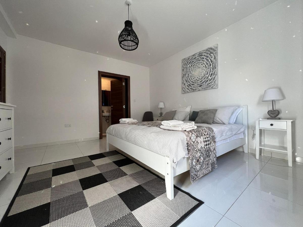 Brand New Apartment 2 Mins From Seafront St. Paul's Bay Exterior foto